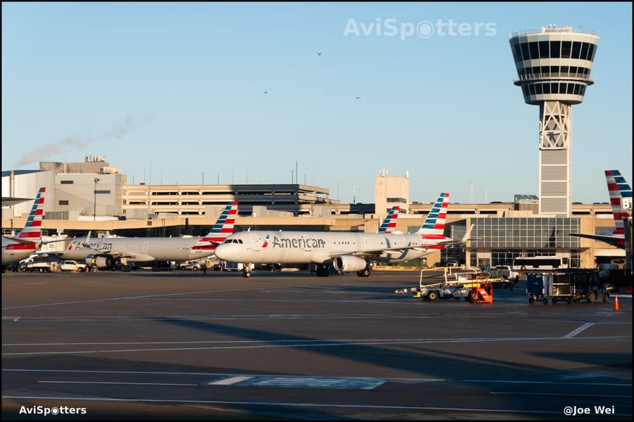 Philadelphia International Airport KPHL